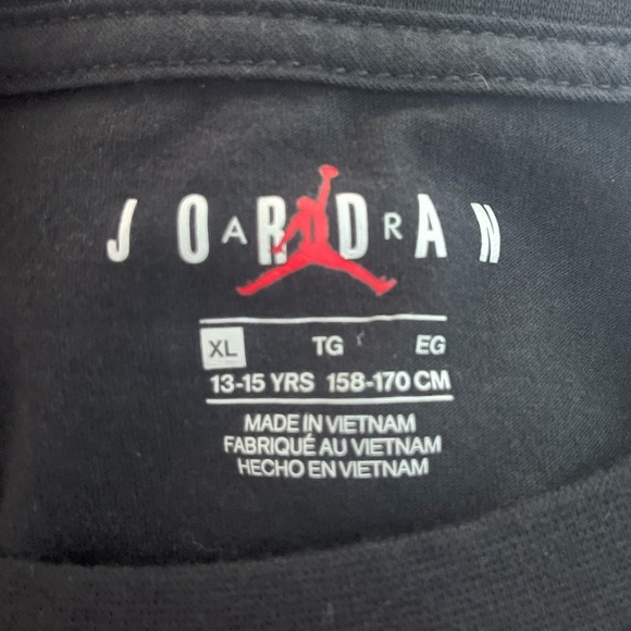 jordan tee ! - Picture 2 of 2